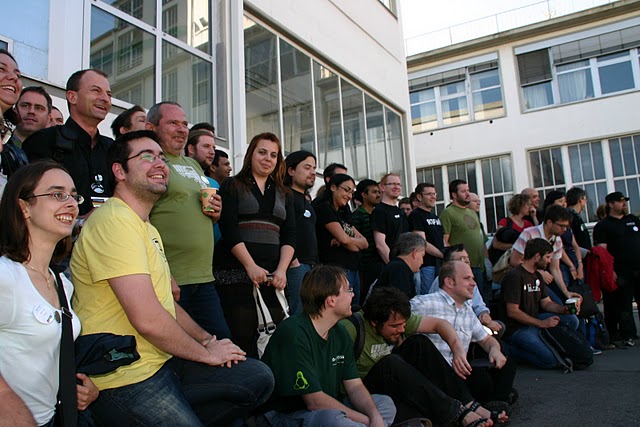 Group photo openSUSE Conference 2011 header.jpg